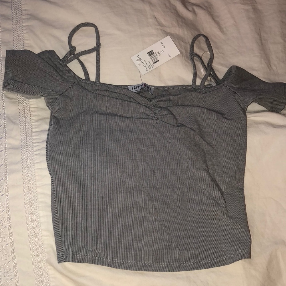 Gray crop top